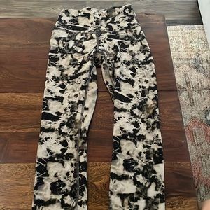 Lulu lemon high waisted align leggings size 6 tie dye pattern